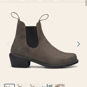 Blundstone heeled boots